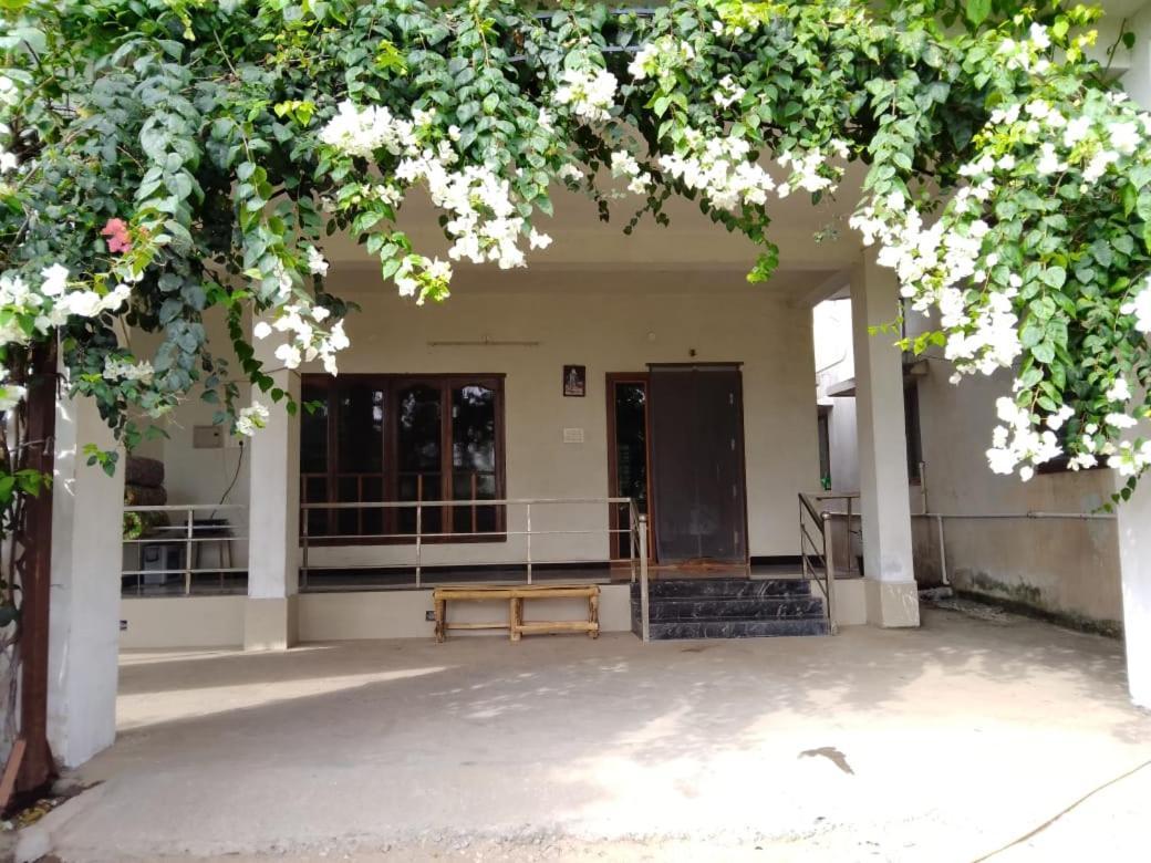 Shi'S Triveni Spacious 2Bhk Villa In Pappampatti, קוימבטור מראה חיצוני תמונה